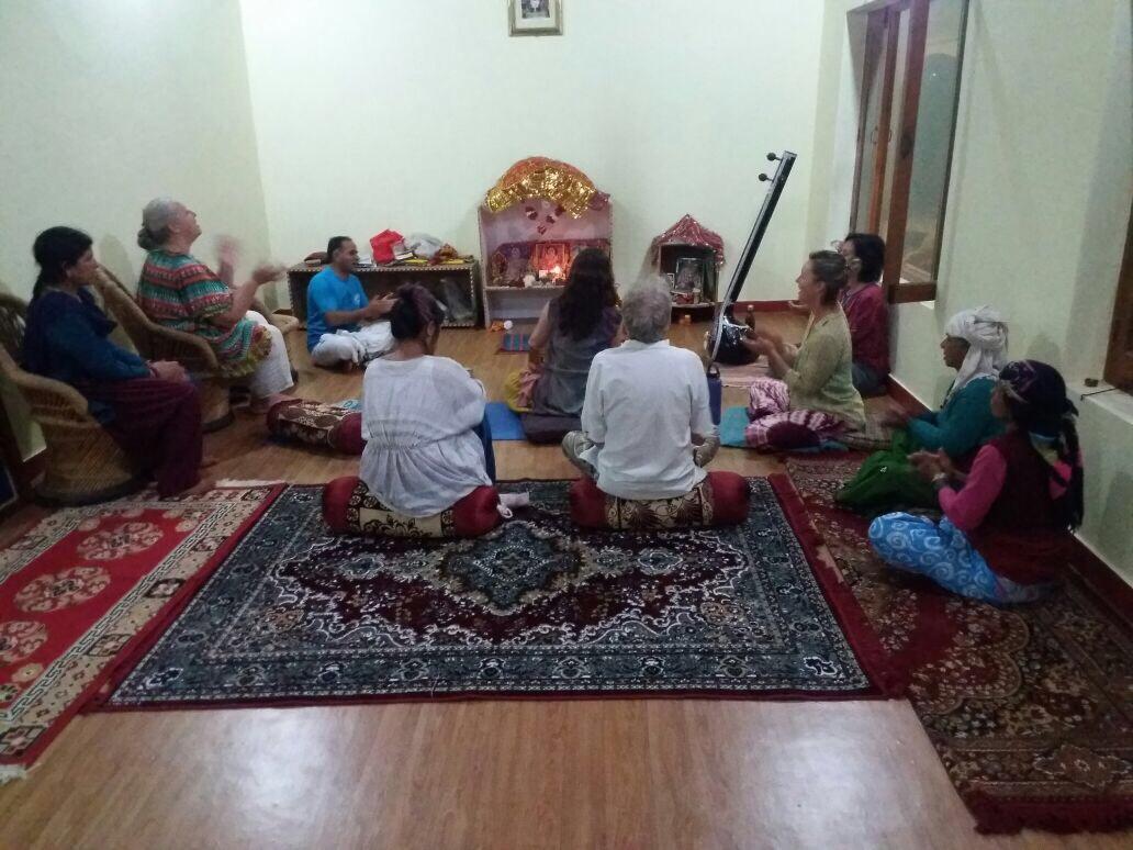 فندق Uttarkāshiفي  Anand Ganga المظهر الخارجي الصورة